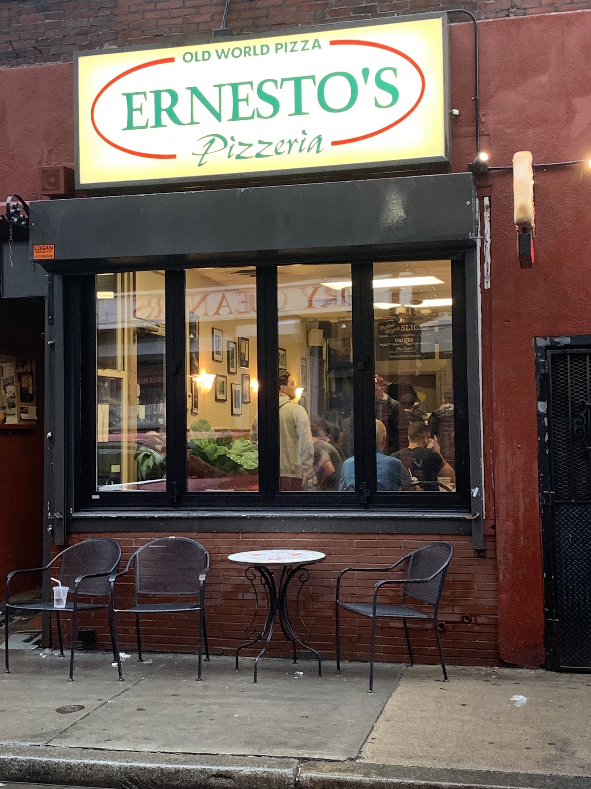 Ernesto's Pizza, photo 5