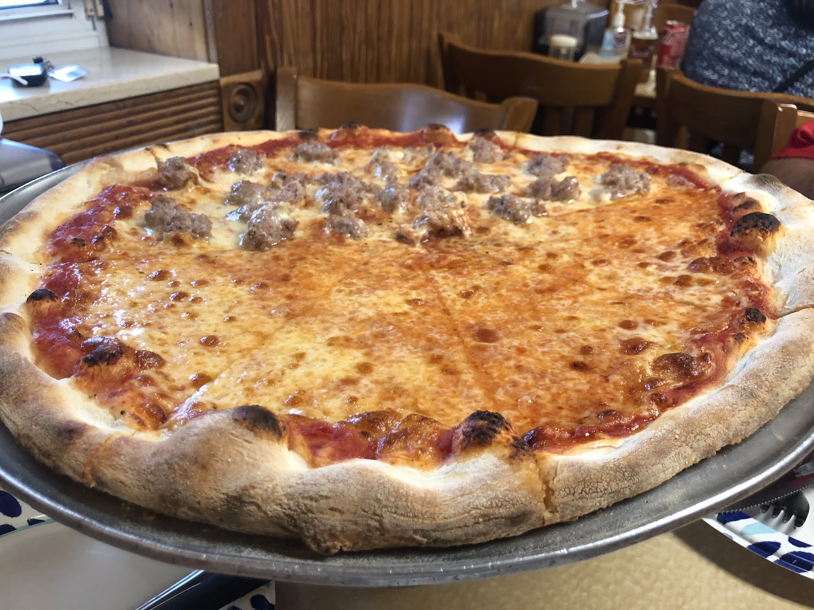 Louie & Ernie's Pizza, photo 2