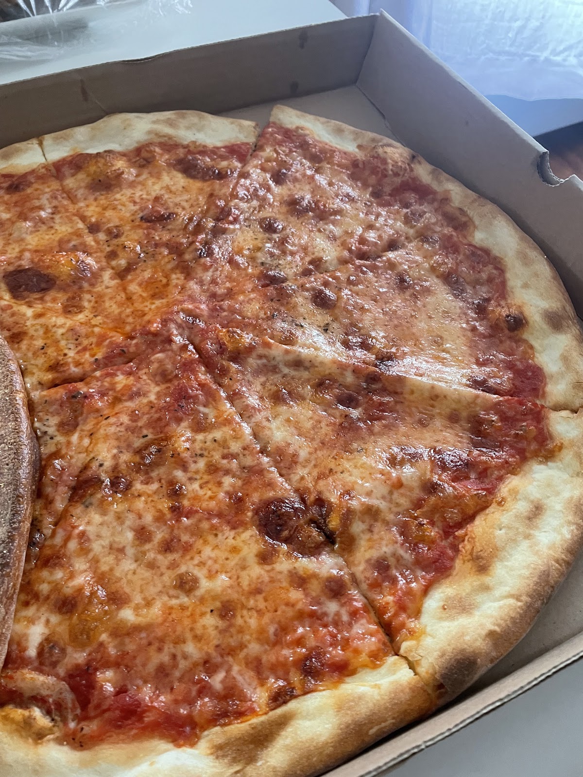 Louie & Ernie's Pizza, photo 6