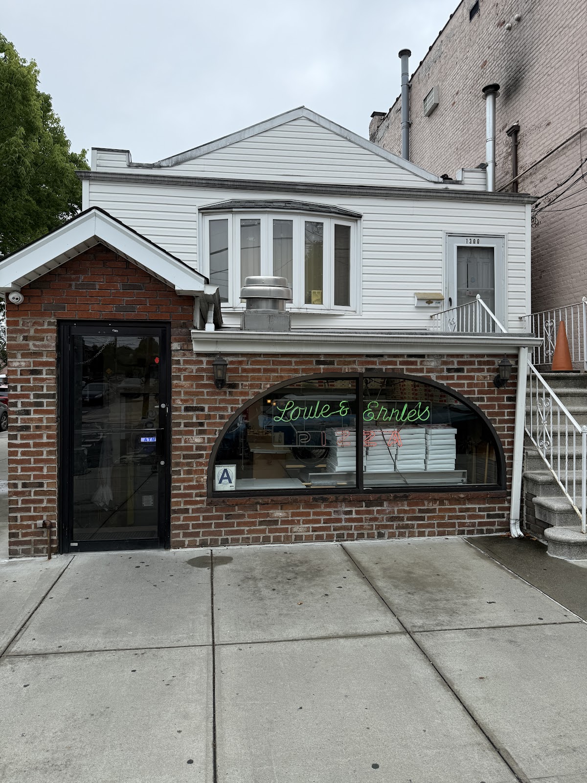 Louie & Ernie's Pizza, photo 8