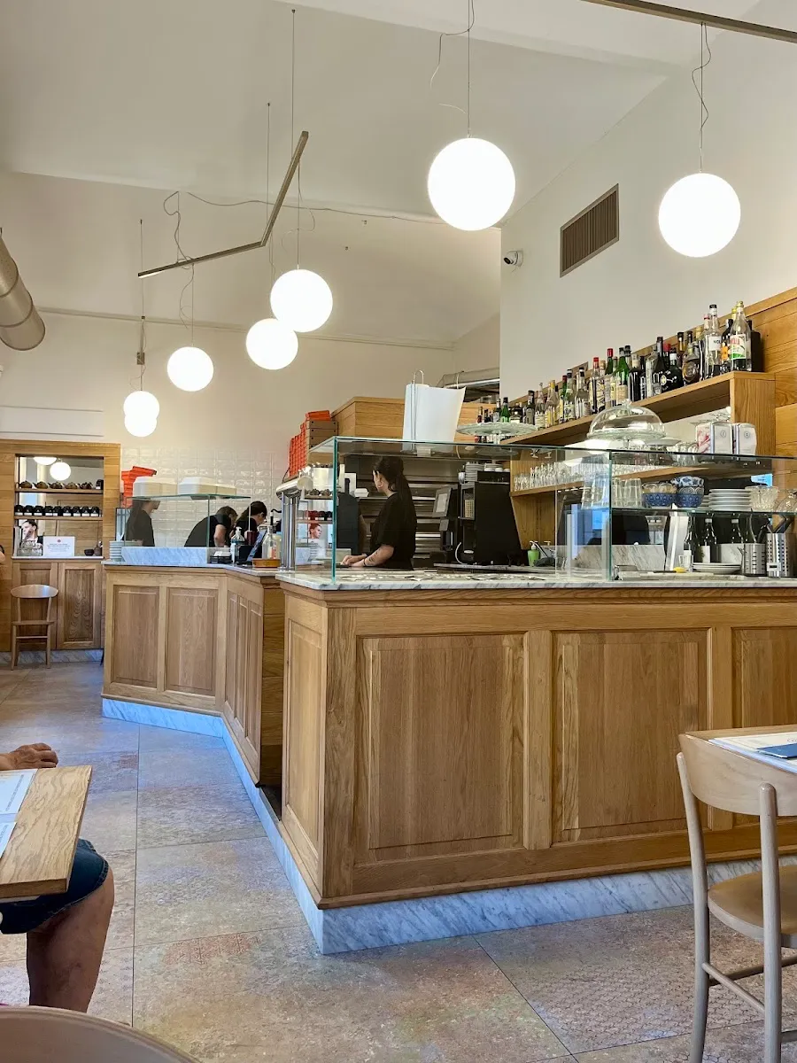 Cecchi, photo 7
