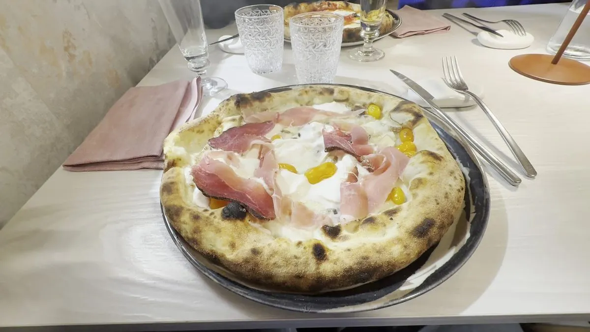 Piazza Vecchia, photo 6