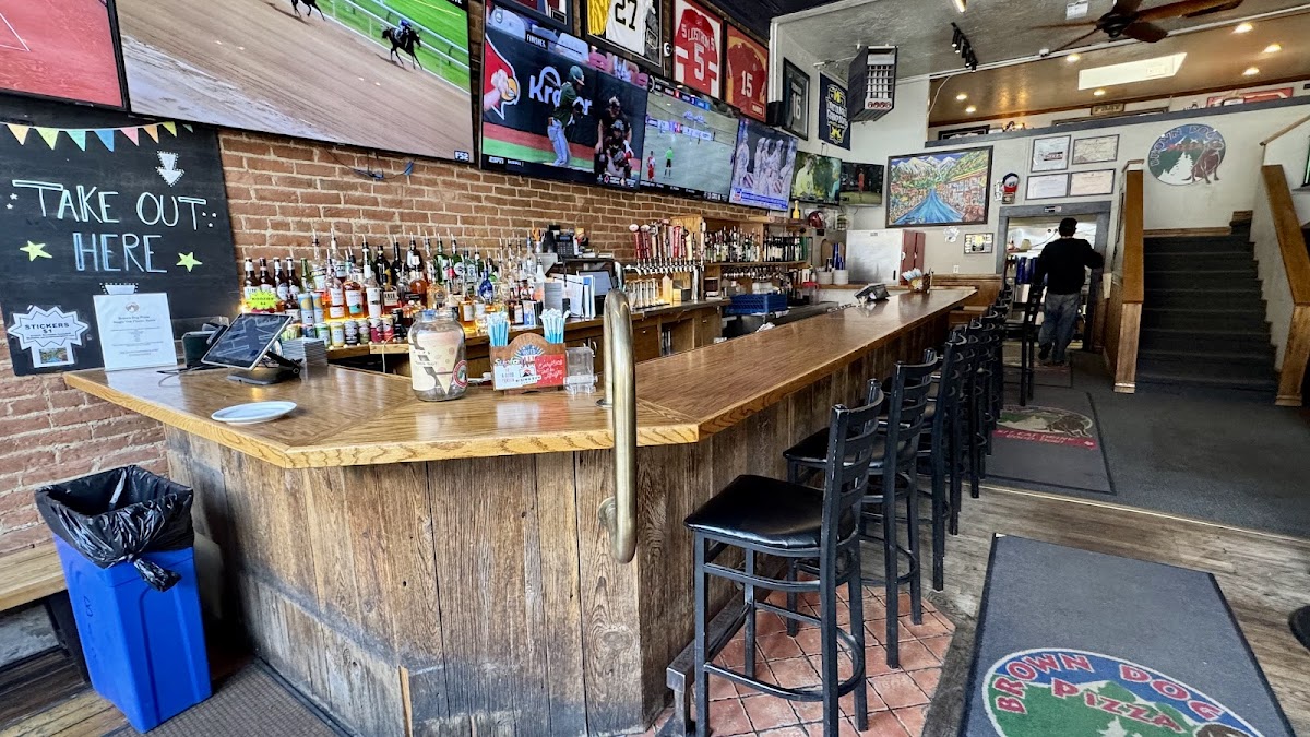 Brown Dog Pizza, photo 4