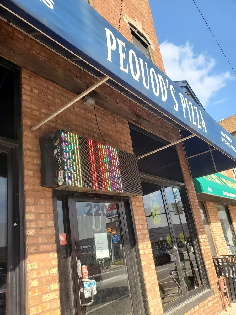 Pequod's Pizza, photo 5