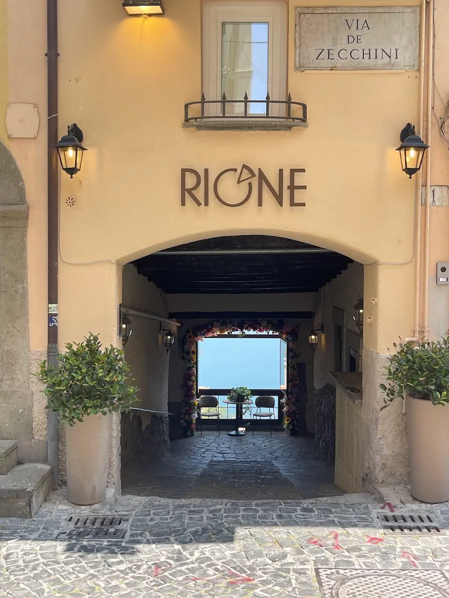 Rione Castel Gandolfo, photo 1