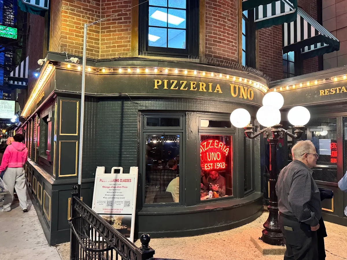 Pizzeria Uno, photo 1