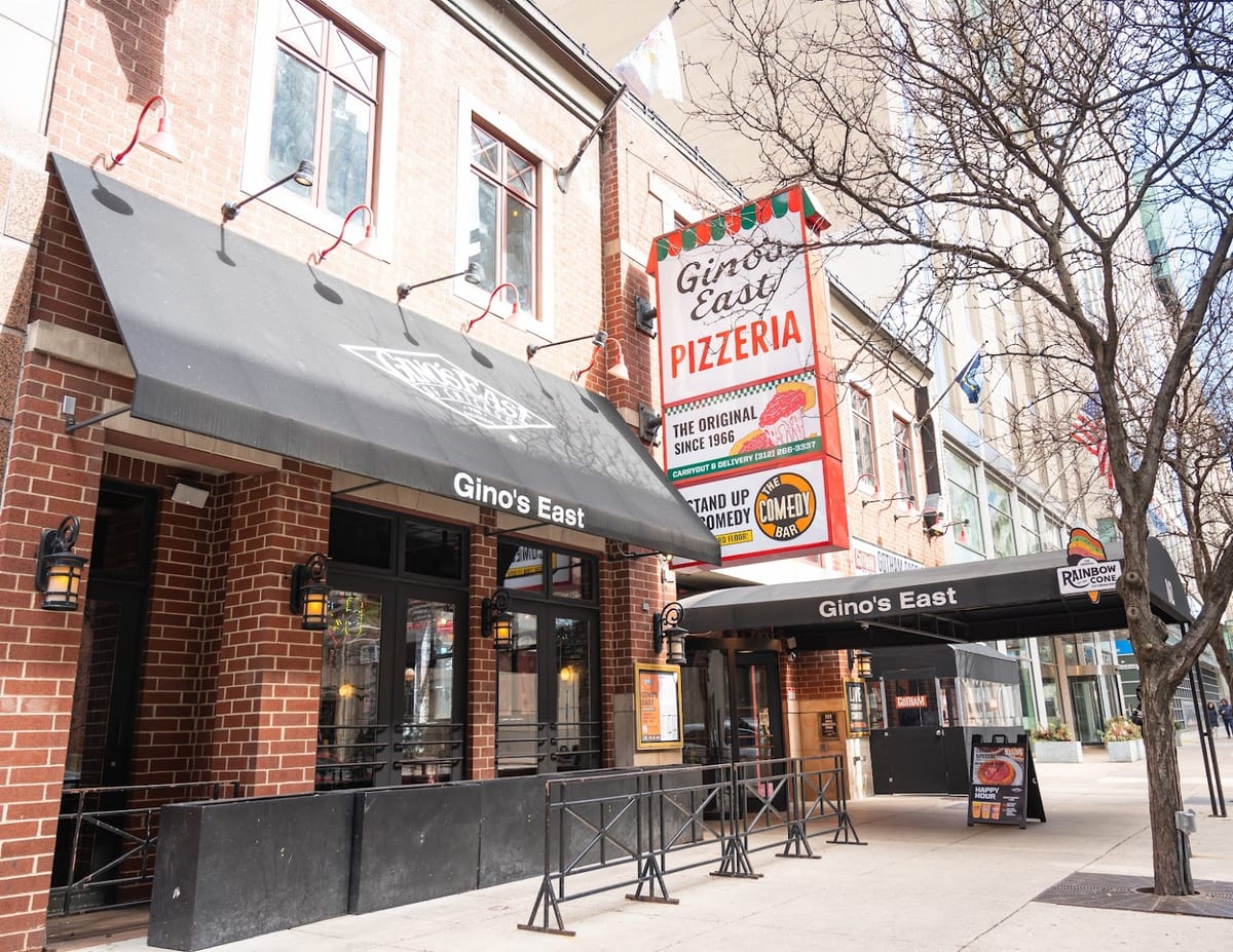 Gino's East — photo 2