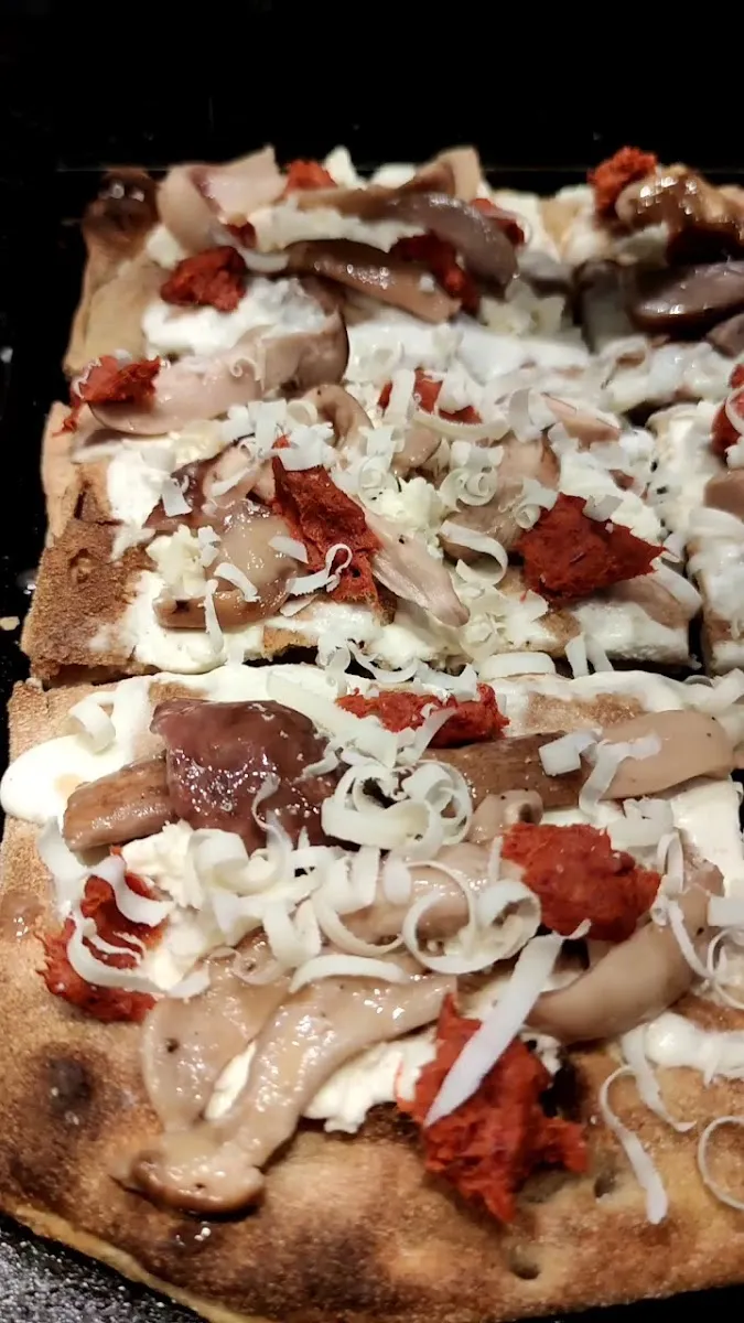 Campana Pizza in Teglia, photo 2