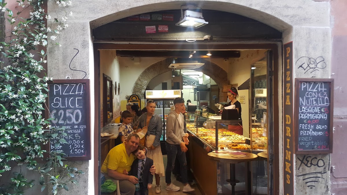 Pizzeria La Boccaccia, photo 4
