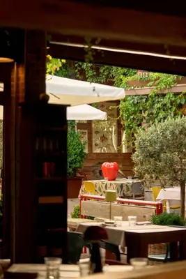 Enosteria Mangia