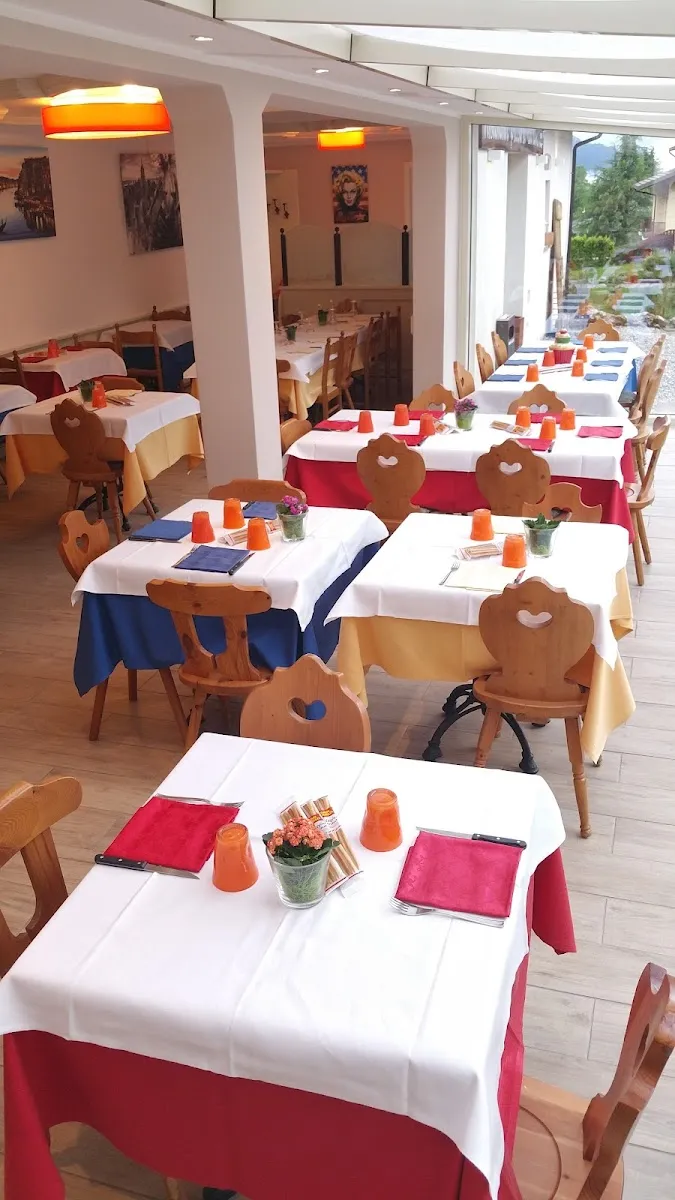 La Lanterna, photo 1