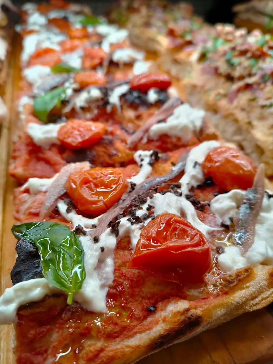 Magna Urban Pizza Lab, photo 3