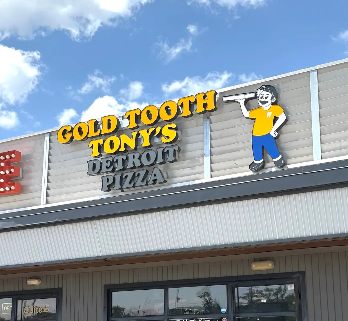 Gold Tooth Tony's, photo 1