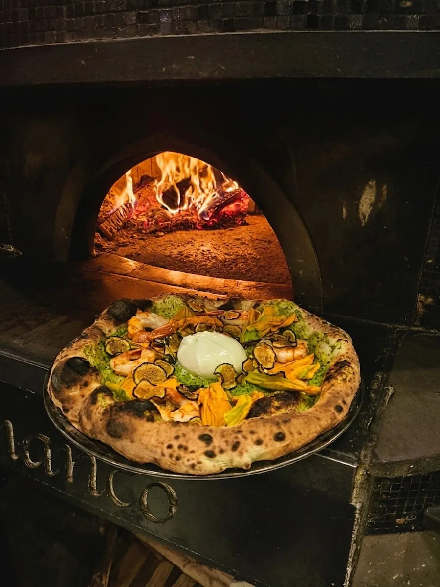 Bianco Pizzeria e Cucina, photo 2