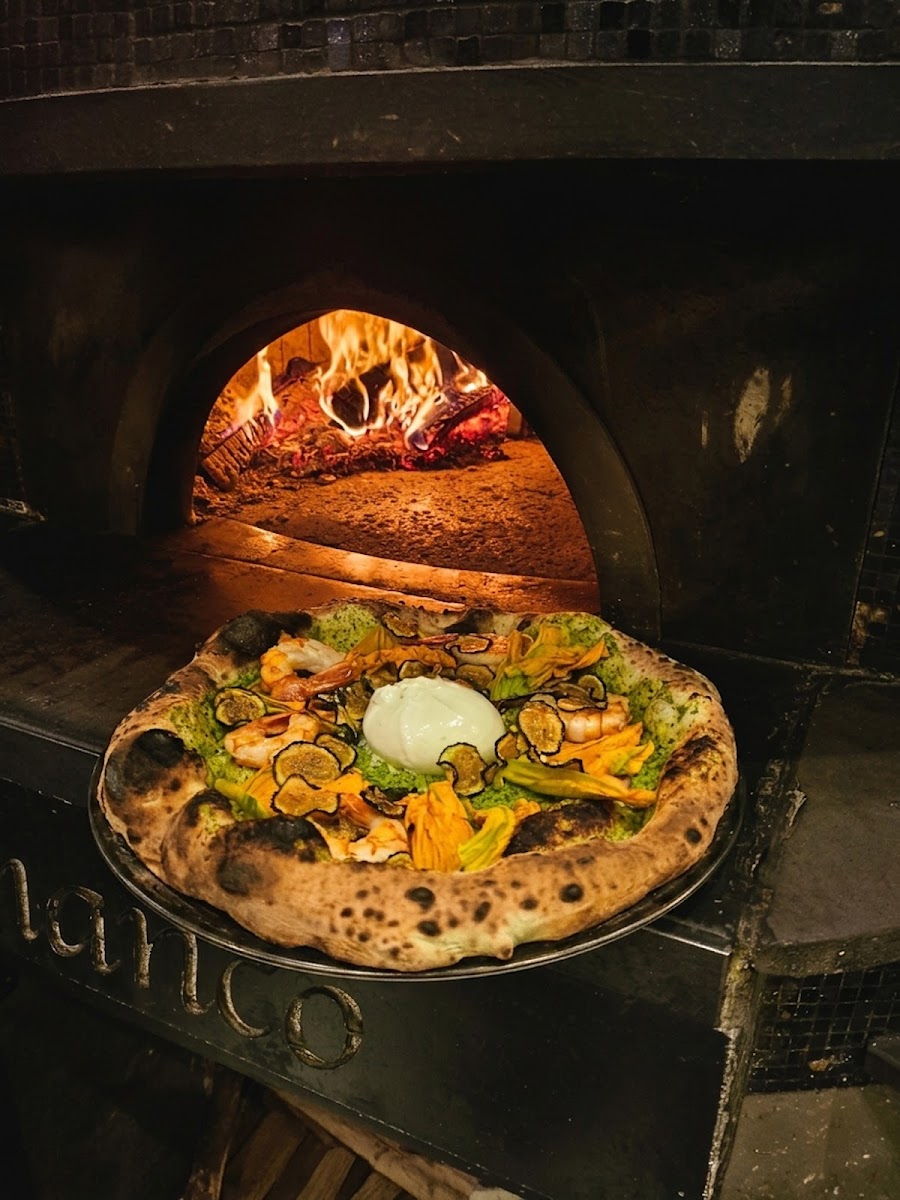 Bianco Pizzeria e Cucina, photo 2