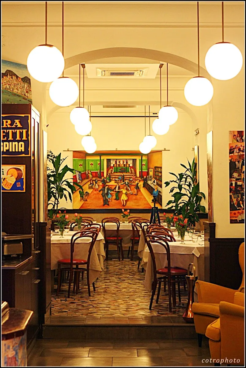 Umberto, photo 1