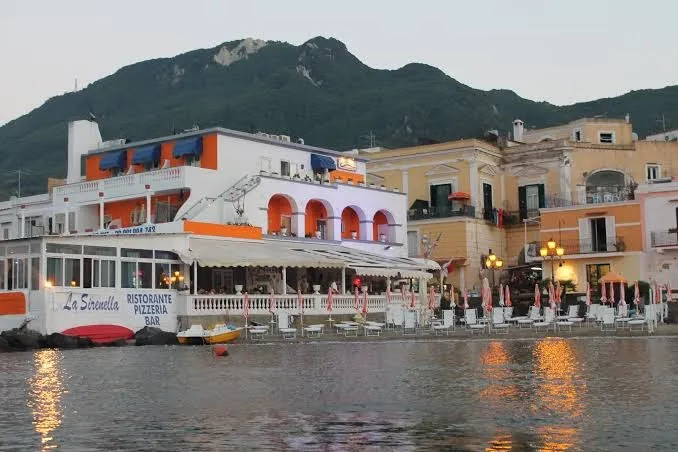 La Sirenella, photo 1