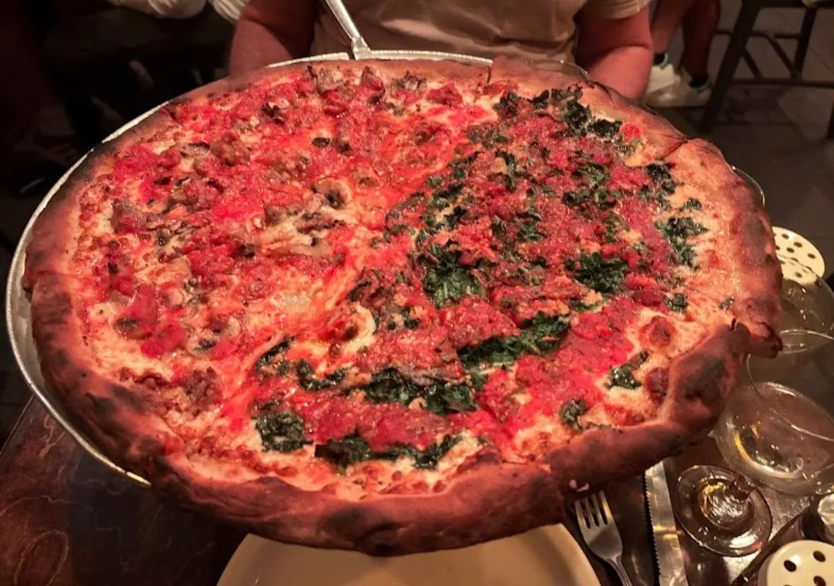 Arturo's Coal Oven Pizza, photo 3