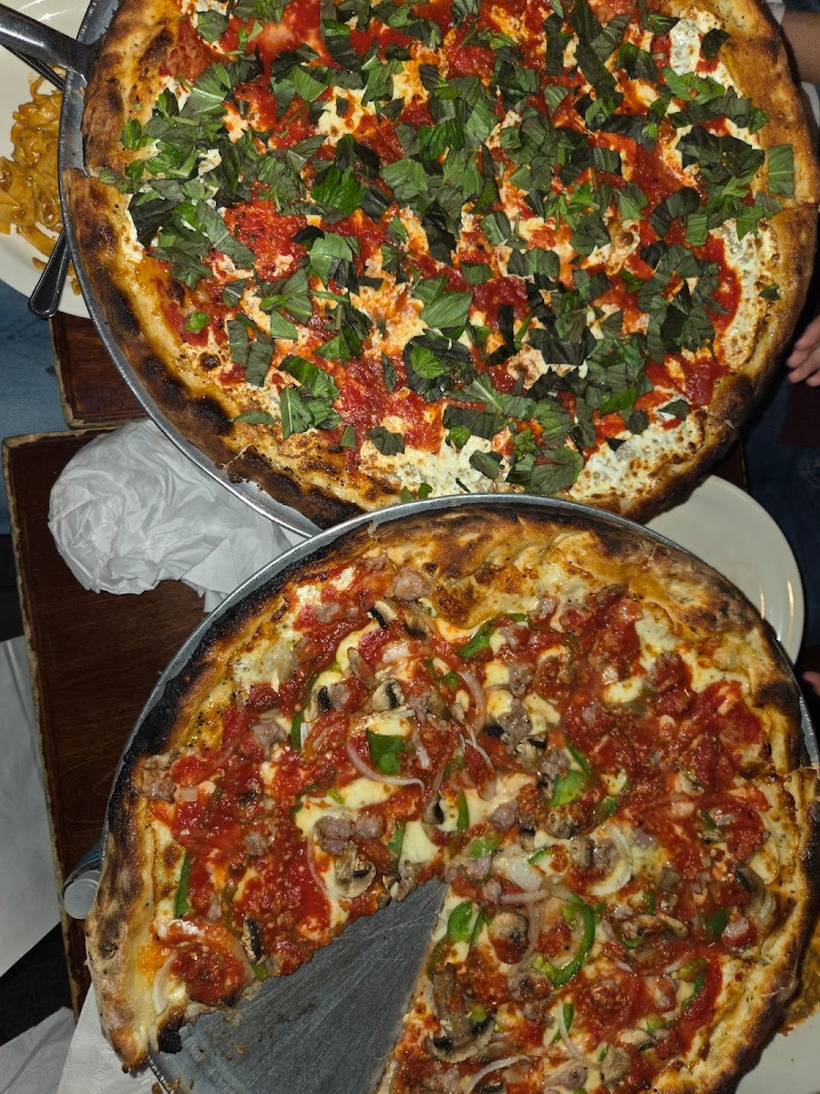 Arturo's Coal Oven Pizza, photo 4