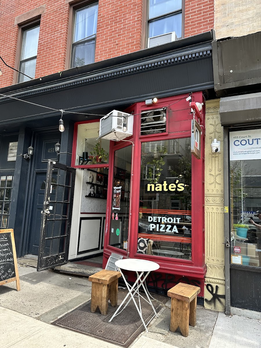 Nate's Detroit Pizza