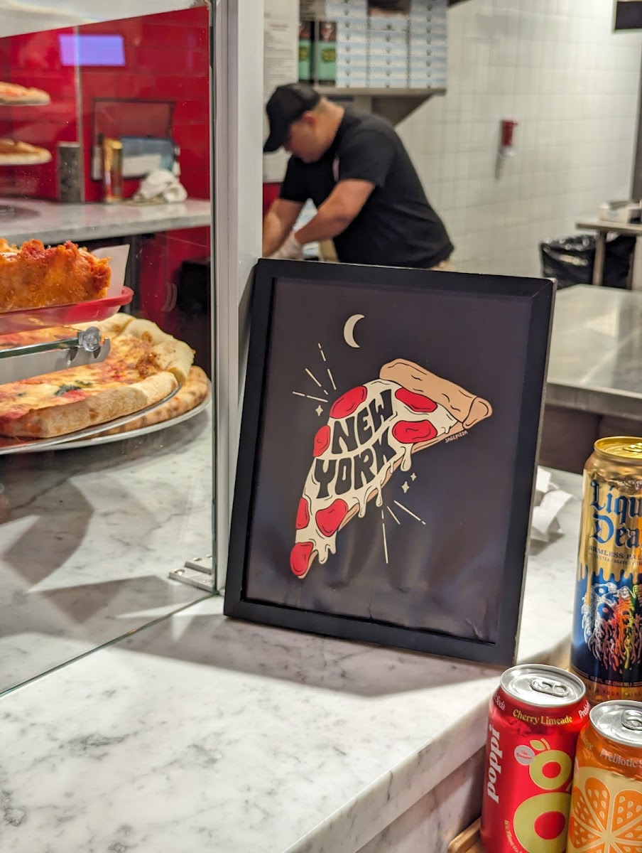 Sauce Pizzeria - 12th Street, photo 2