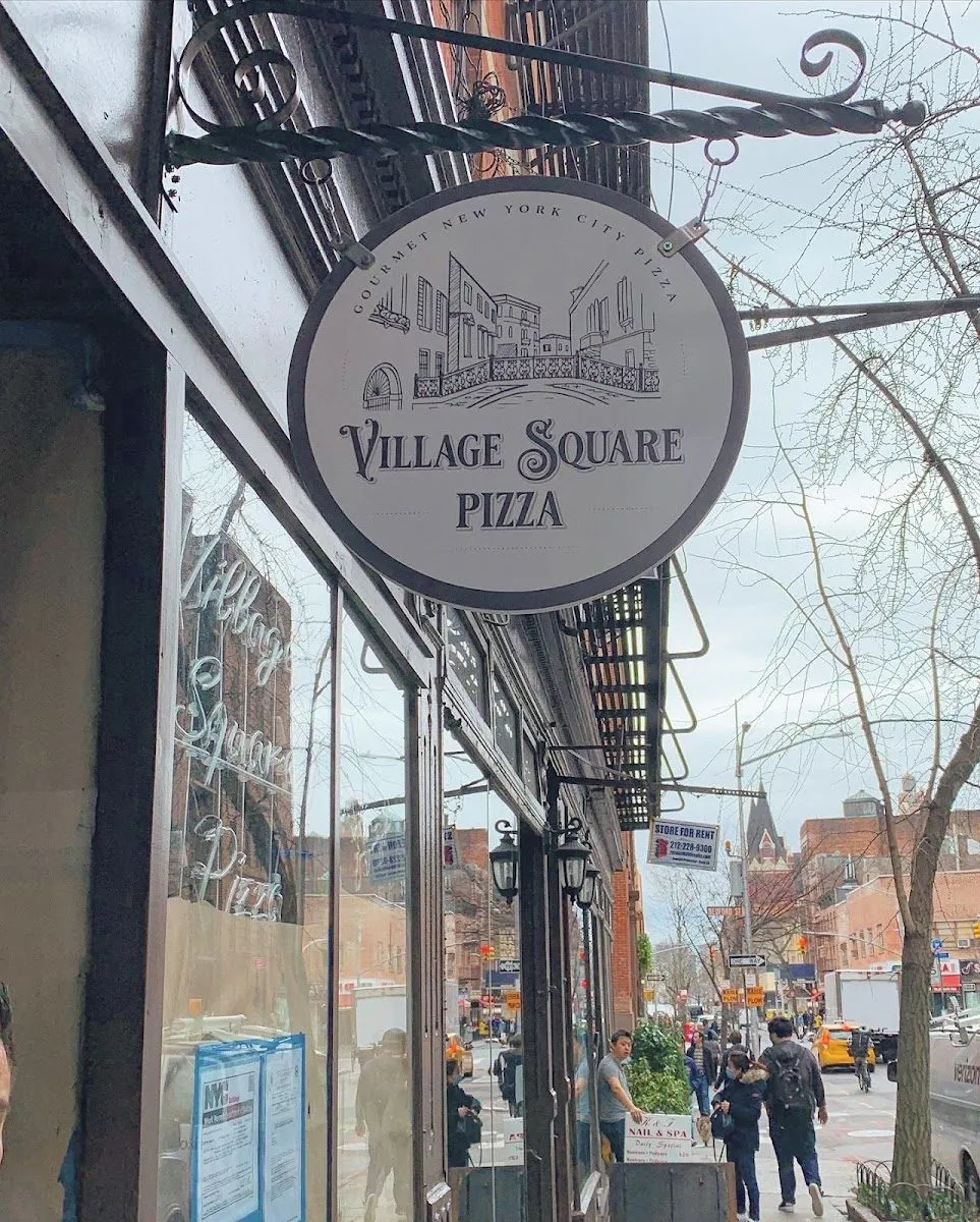 Village Square Pizza (West Village), photo 4