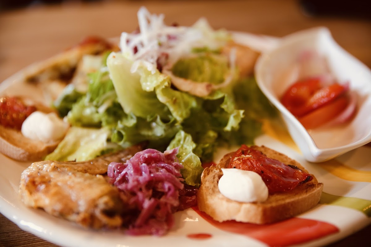 Trattoria Pizzeria SUGATTiii, photo 9