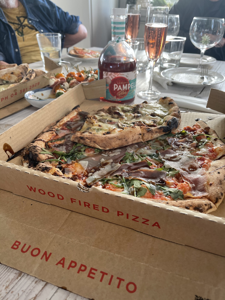 Pizza Pomodoro, photo 4