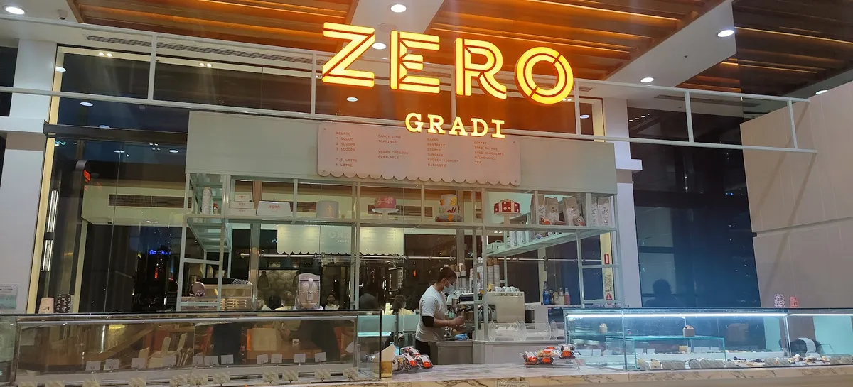 Gradi Crown, photo 1