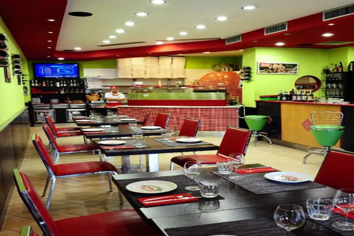 Pizzaioli Veraci Fuorigrotta, photo 12