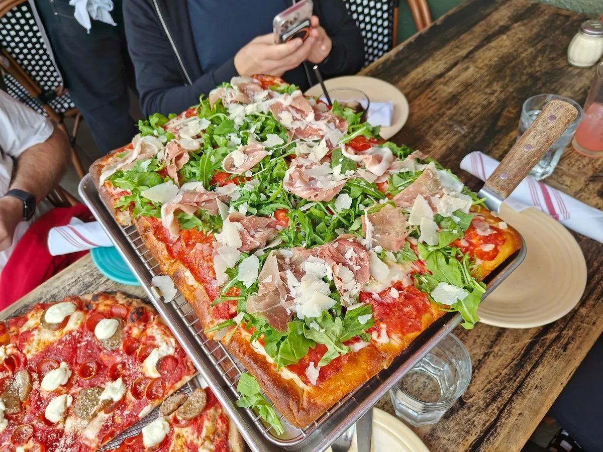 Tony's Pizza Napoletana, photo 4