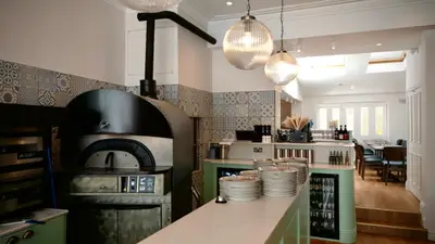 Renaissance Pizzeria