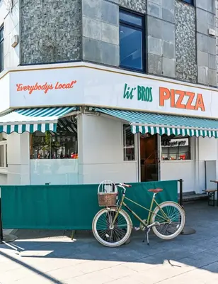 Lil Bros Pizza