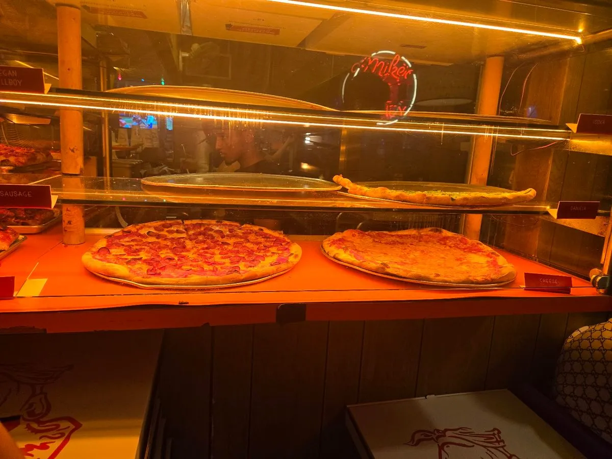 Paulie Gee's Slice Shop, photo 2
