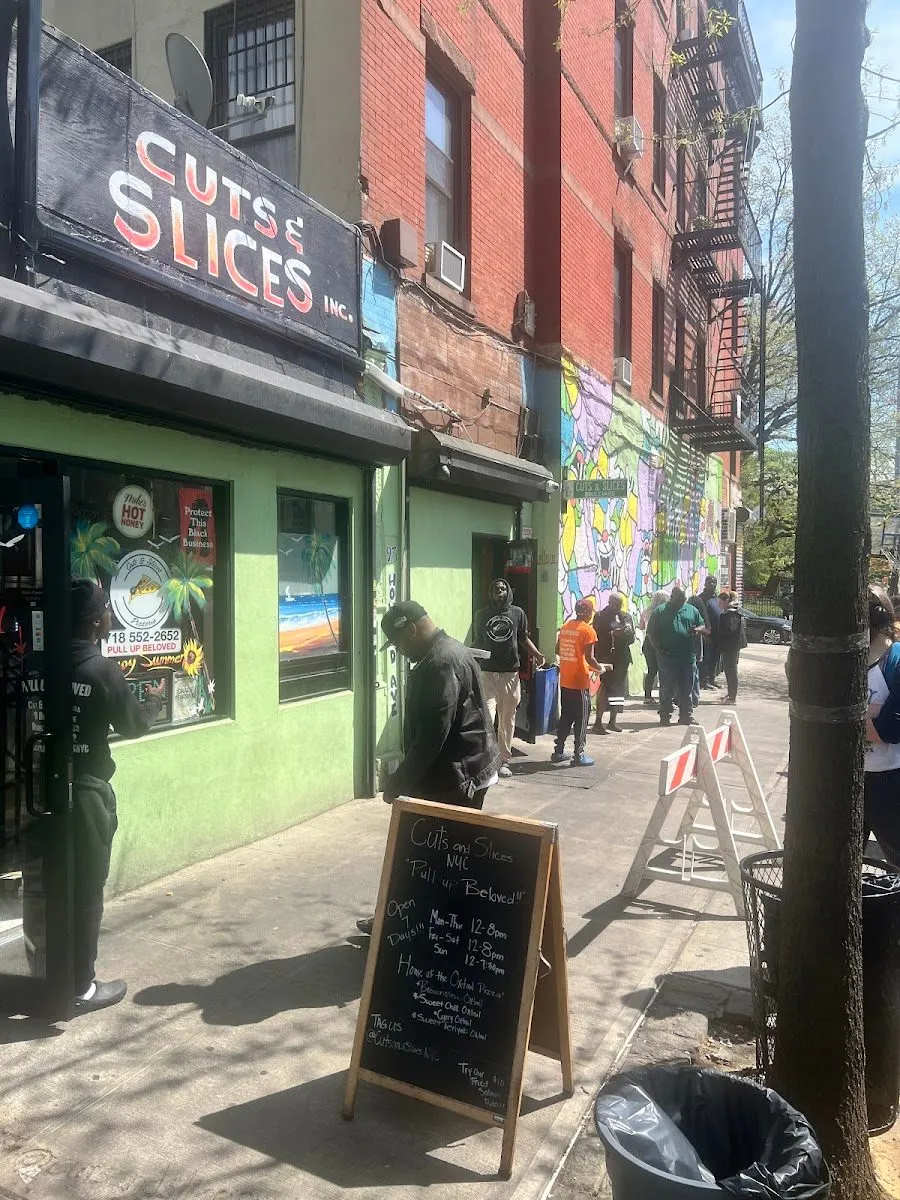 Cuts & Slices, photo 1