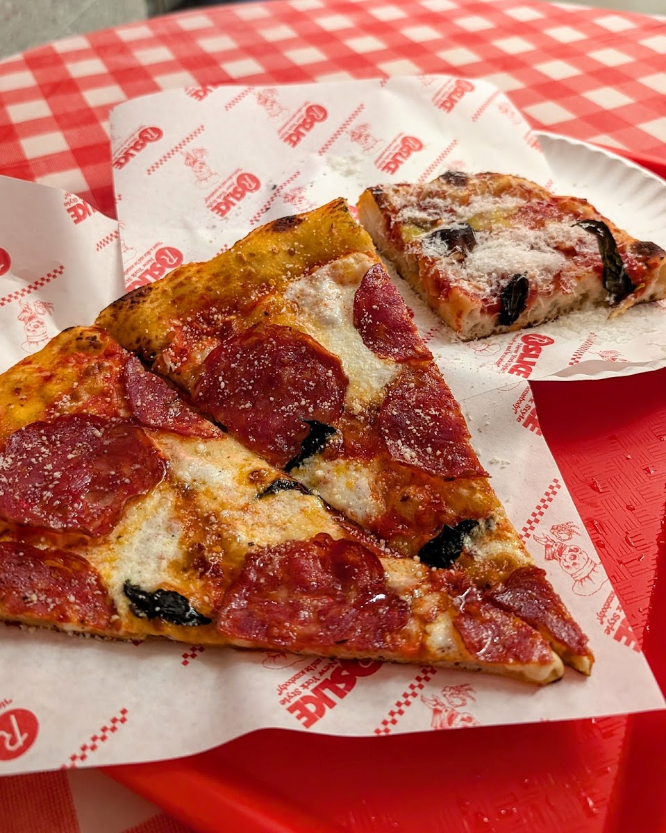 R Slice Pizza, photo 2