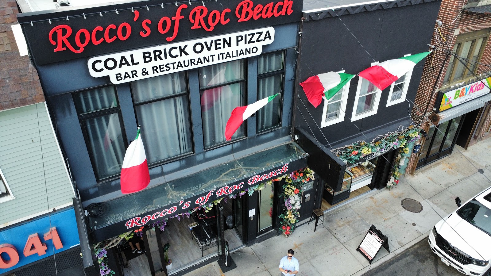 Rocco's Of Roc Beach