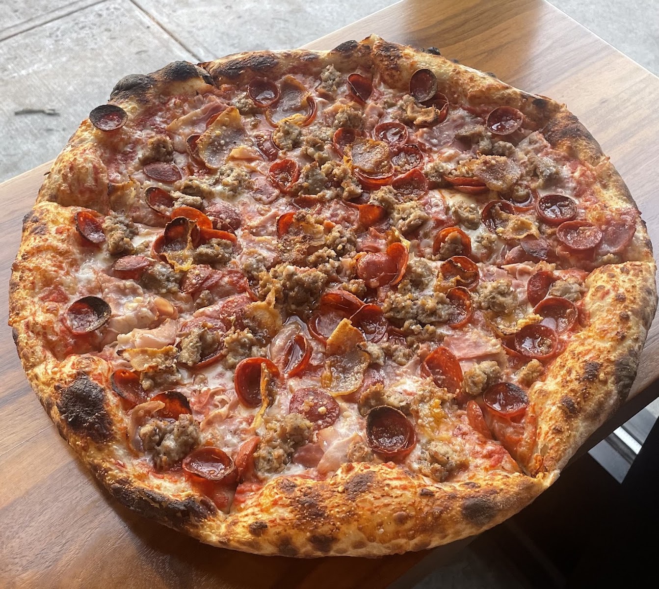 Decades Pizza, photo 2