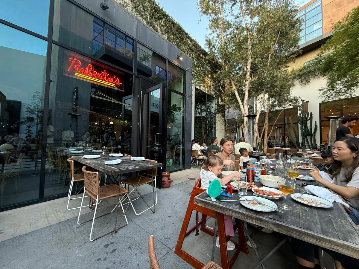 Roberta's, photo 1