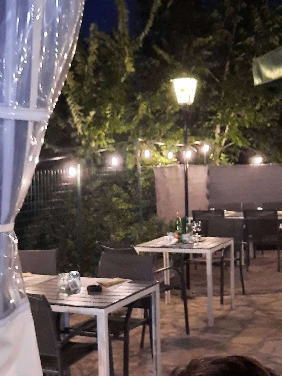Ristorante Pizzeria ...E Io Pago!, photo 1