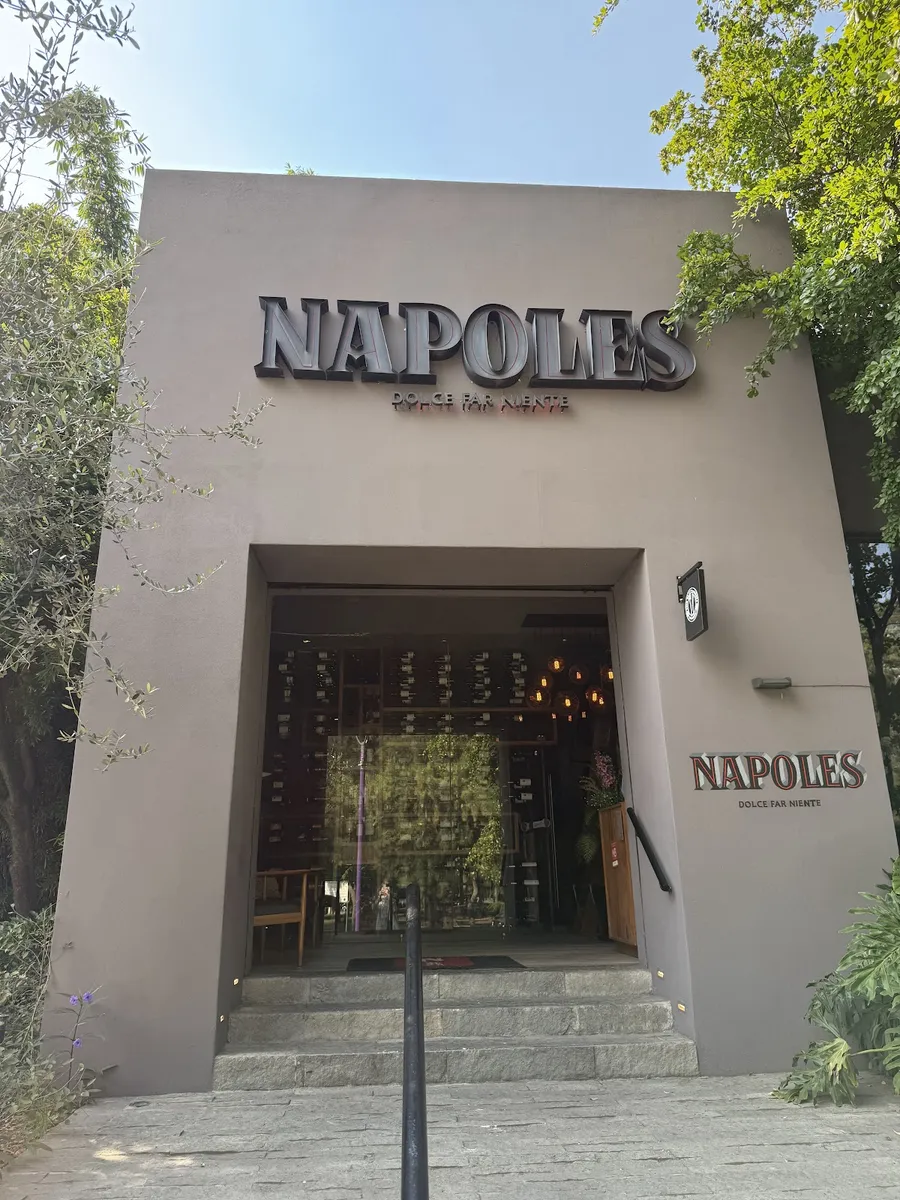 Napoles, photo 4