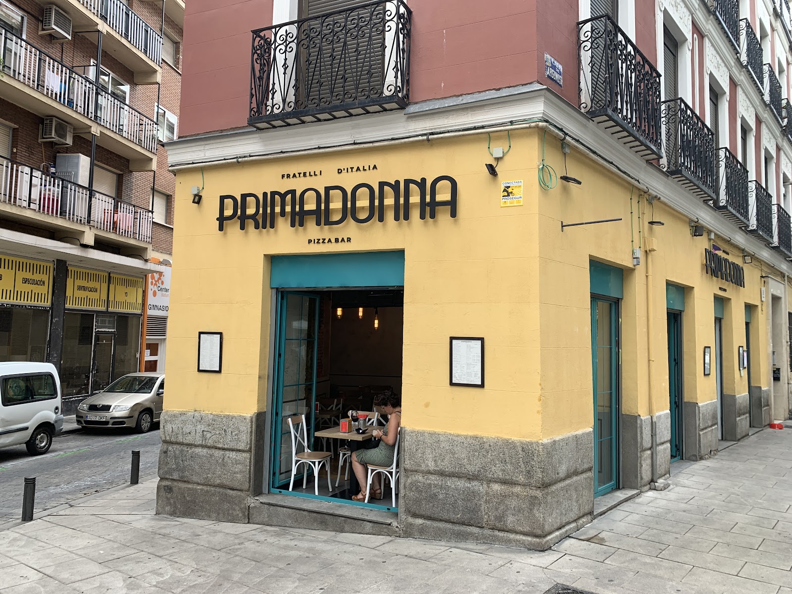 PRIMADONNA Pizza Bar
