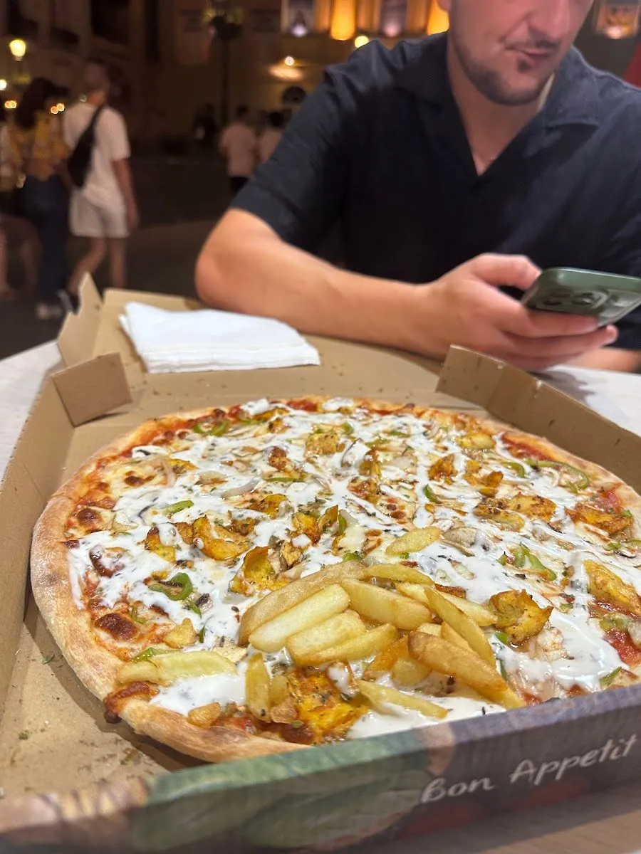 Pizzeria Cervantes, photo 2