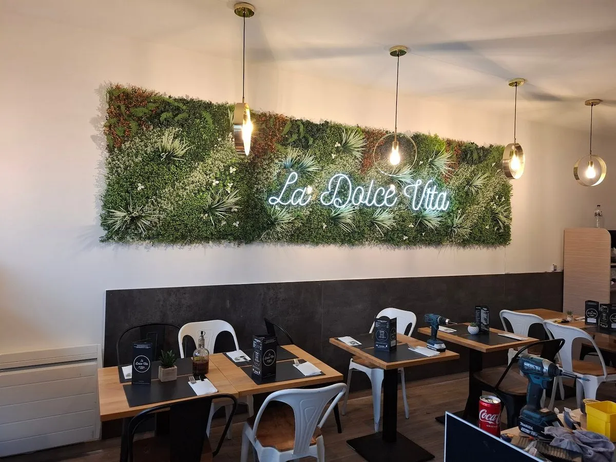 La Dolce Vita, photo 1