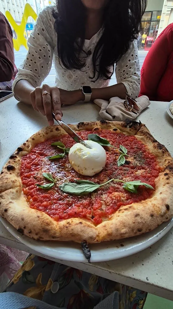 W Pizza, photo 3