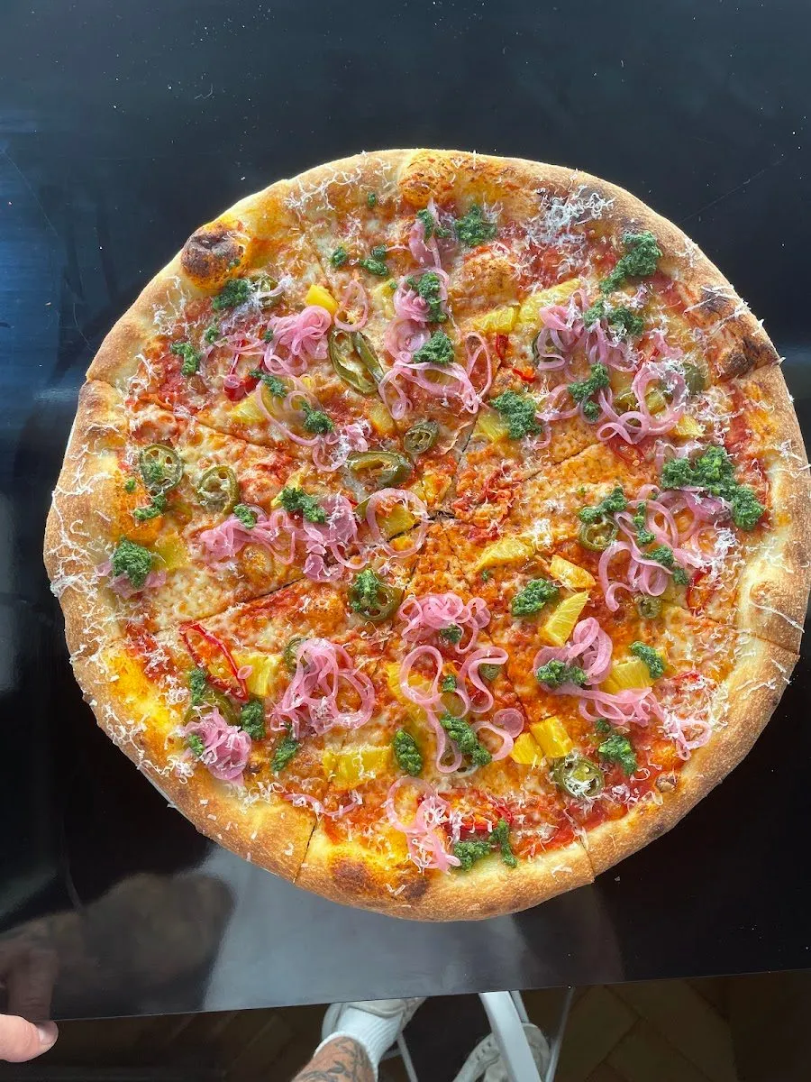 Kinky Slice, photo 2