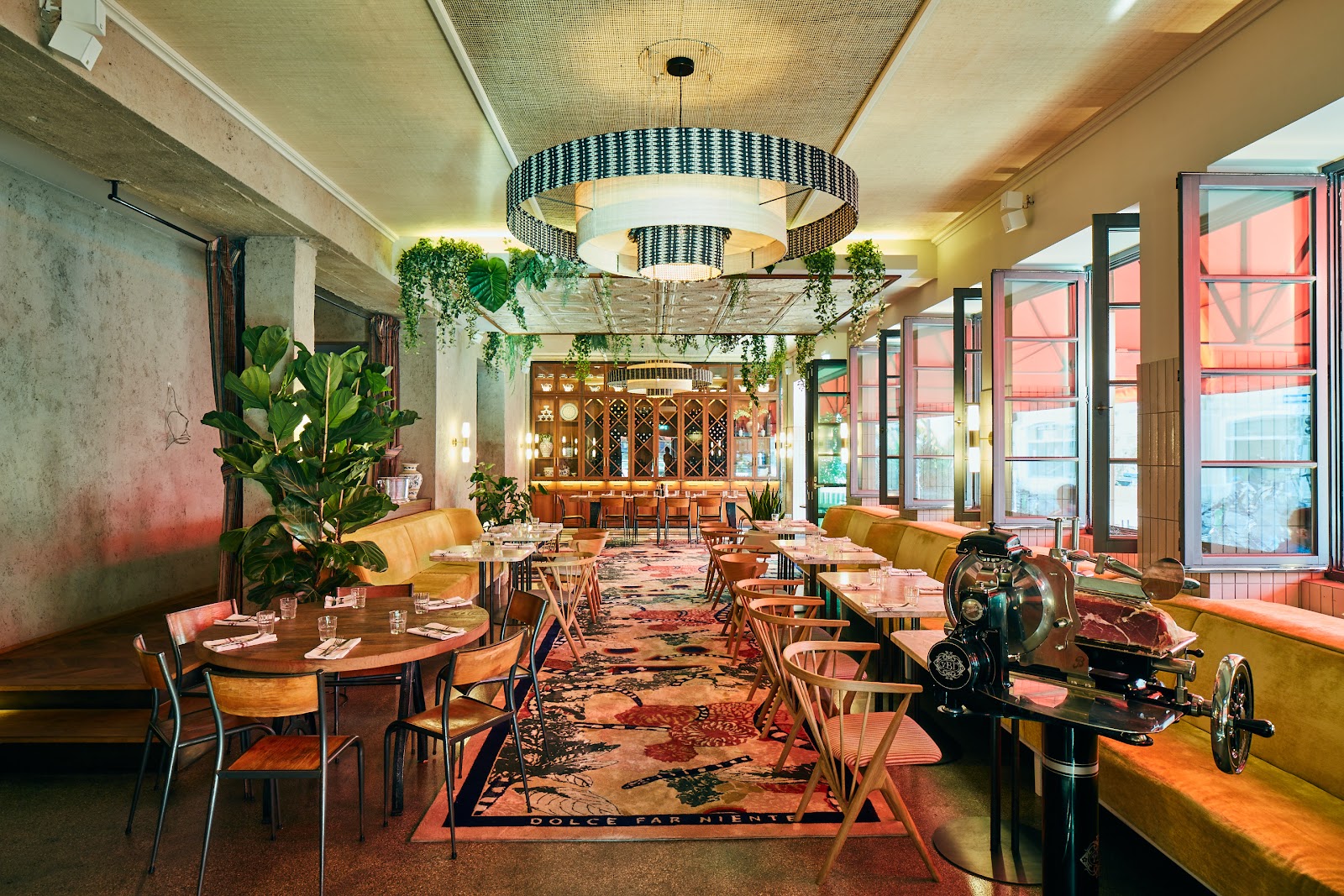 Supernova Bar & Trattoria