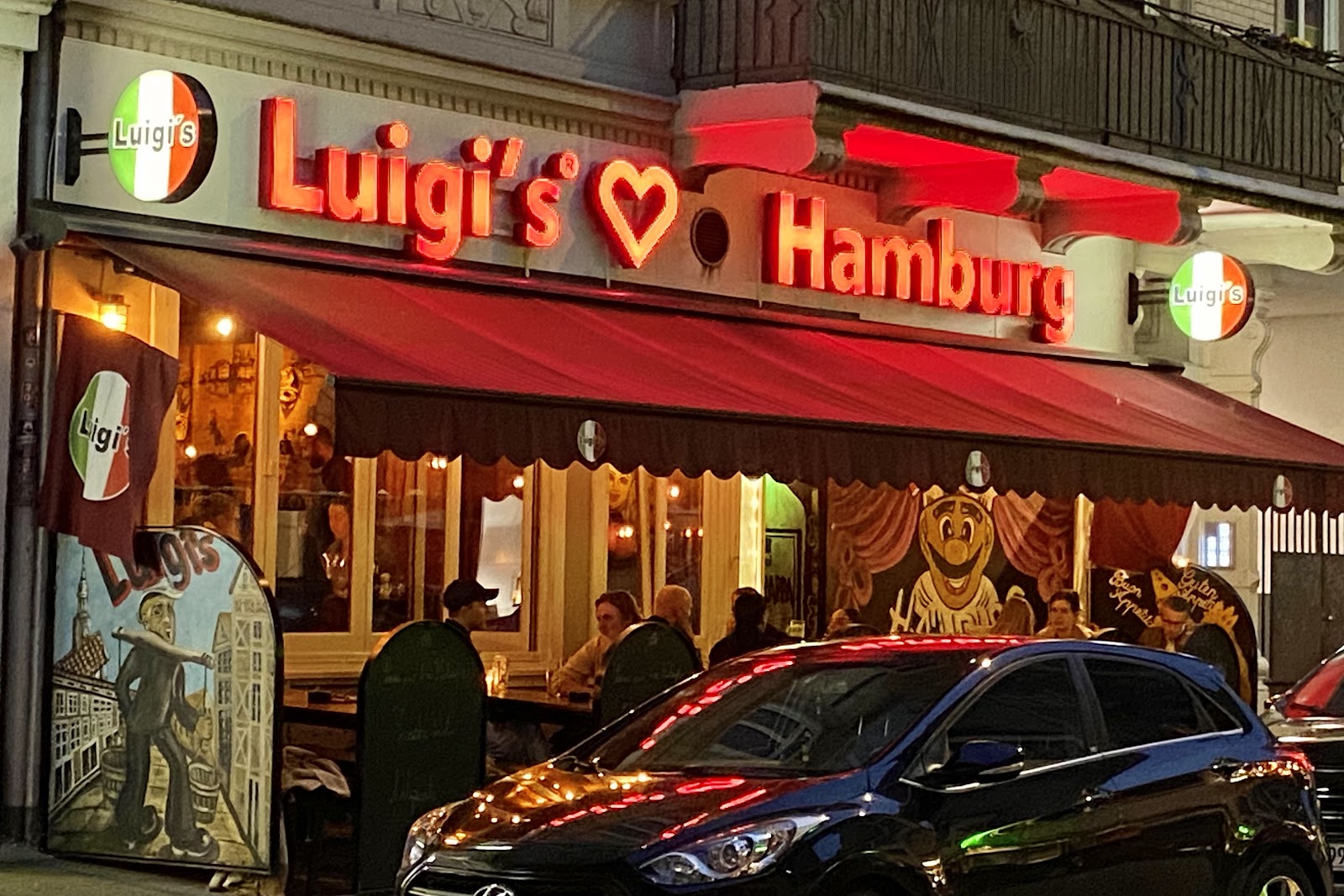 Luigi's