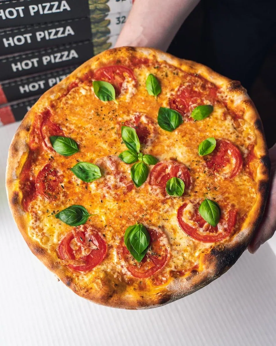 Pizza Pasta Taxi, photo 2