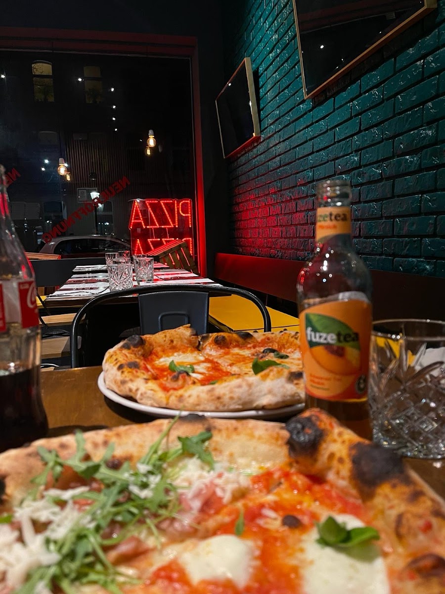 Luciano's Pizza, photo 2